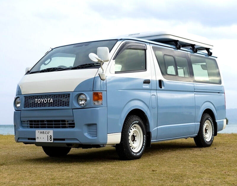 4號車(藍色Hi-Ace)